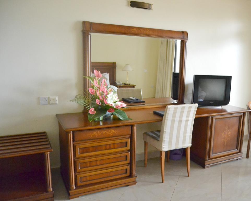 Hotel Golden Tulip Dar Es Salaam Habitación foto